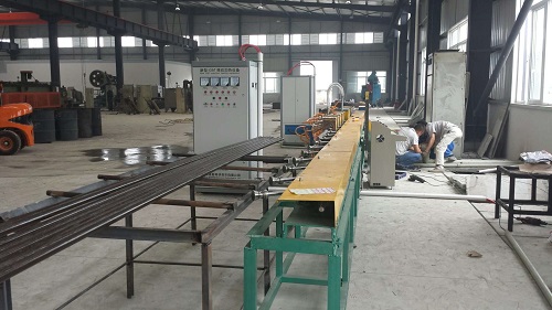 中頻/超音頻感應加熱設備http://m.yisuosi.com/